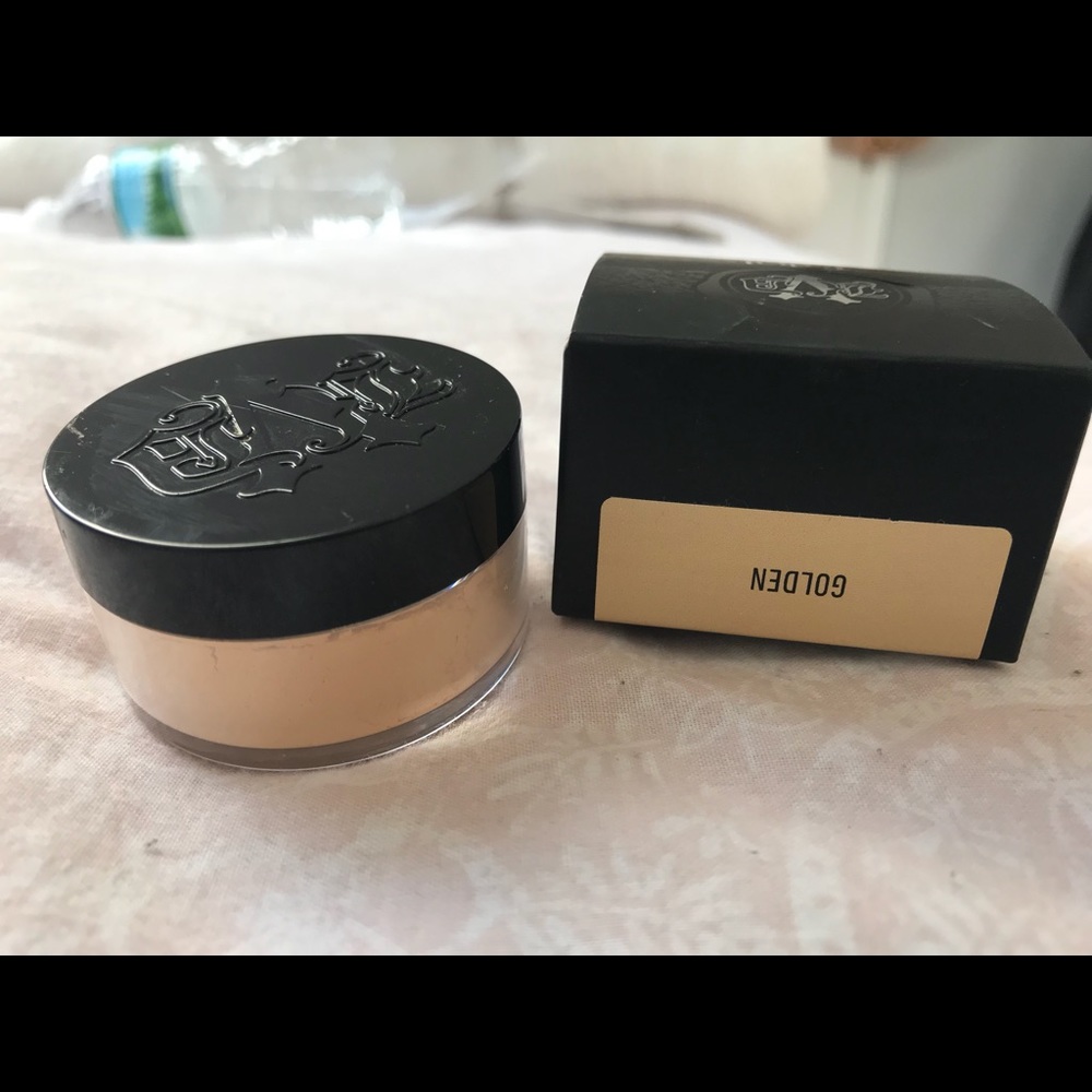 Kat Von D Lock it Brightening Powder